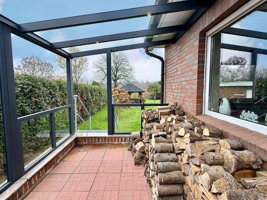 Terrasse mit Gartenzugang