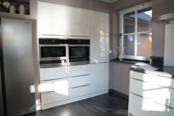 Dampfgarer und Backofen