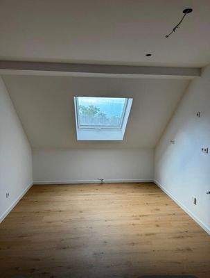 Dachgeschoss mit Fenster