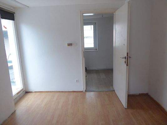 Schlafzimmer III OG mit Zugang Balkon