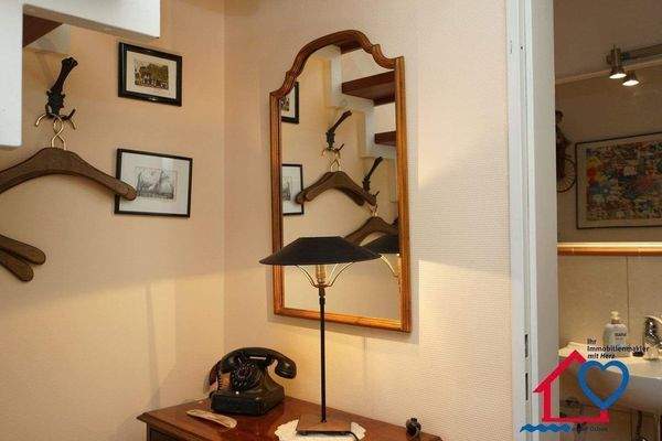 Flurbereich Garderobe Gäste WC.JPG