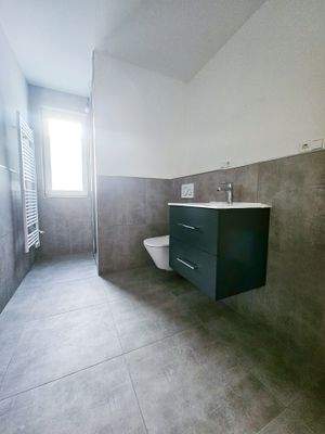 Tageslicht-Badezimmer