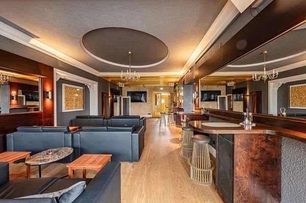Lounge 2
