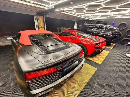 Innenraum Garage (1)