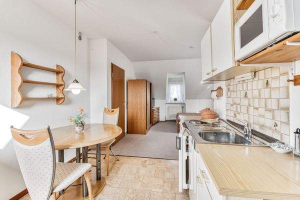 Essbereich, Küche FeWo links OG