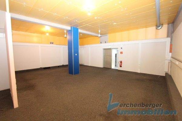 Gewerbeeinheit groß EG