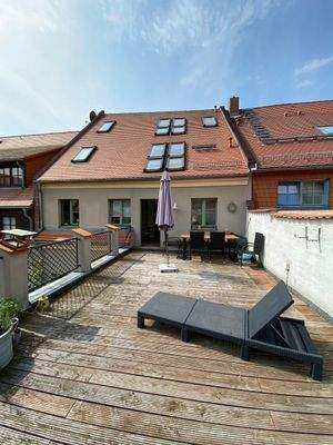 Dachterrasse zur Wohnung
