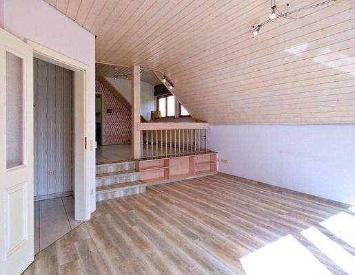 Blick v.Wohn-ins Esszimmer!