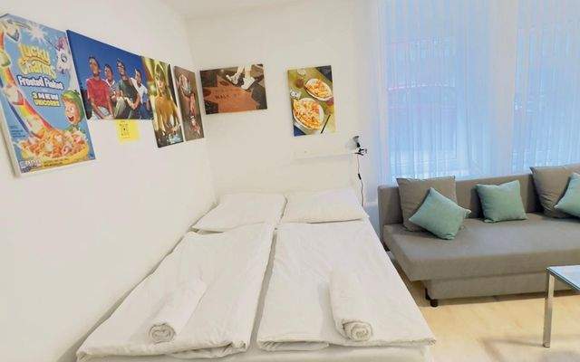 Wohnen auf Zeit Mittelstr Stuttgart Zentrum möbliert mieten Zeitwohnen bei urbanbnb  3.jpg