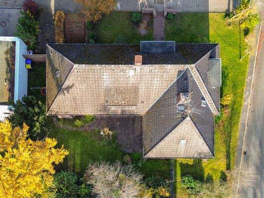 Haus und Grundstück aus der Vogelperspektive