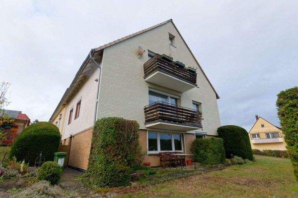 Etagenansicht mit Nebeneingang UG