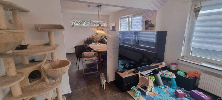 Blick zum Esszimmer EG