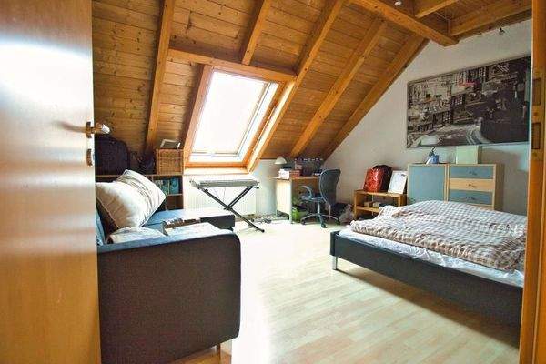 Zimmer 1 im Dachgeschoss