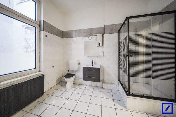 Badezimmer 1.OG links