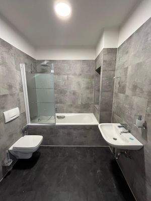 Vergleichsbild Badezimmer