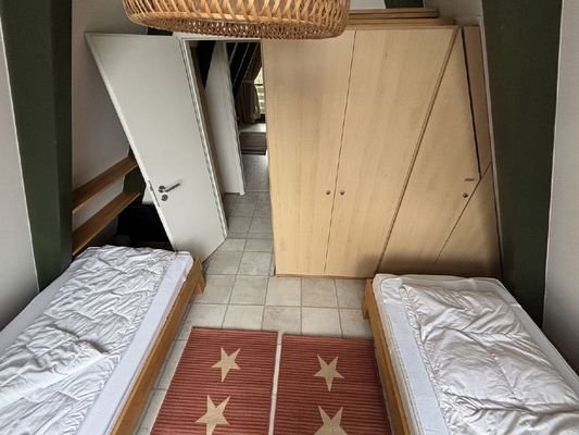Schlafzimmer 3 DG