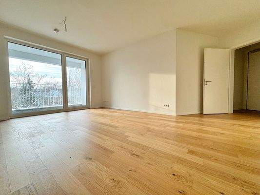 IPANEMA - großer und heller Wohnraum