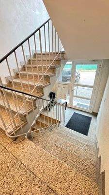 Treppenhaus_Hauszugang