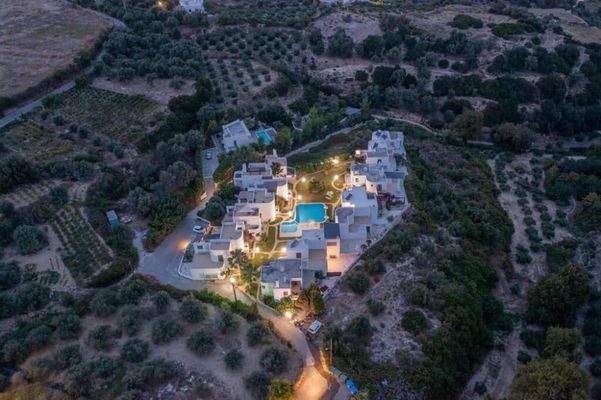 Kreta, Ag. Paraskevi: Tolle Wohnung in schöner Anlage mit Meerblick zu verkaufen