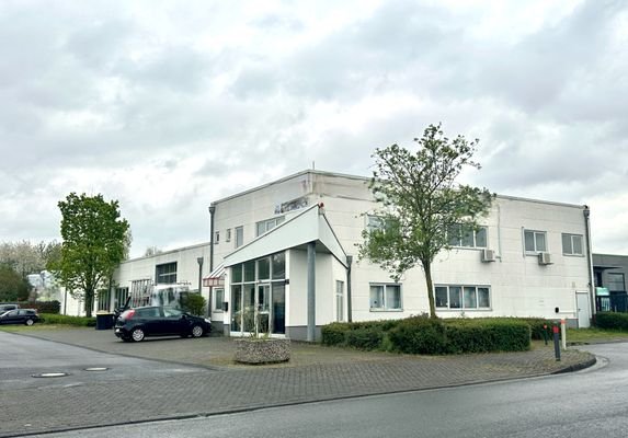 Straßenansicht