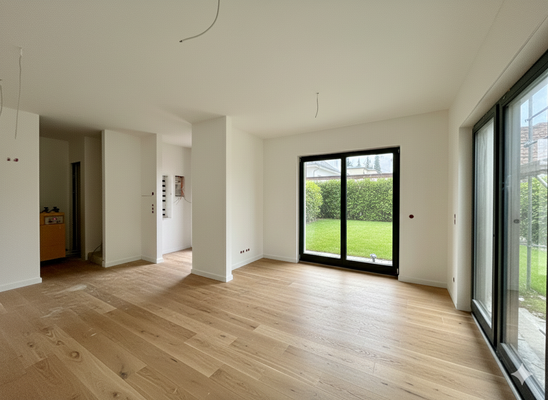 Eingangsbereich und Wohnen