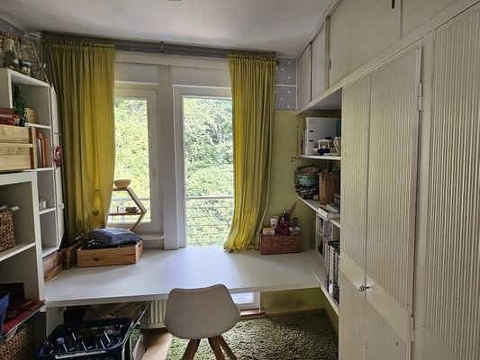Büro 1 