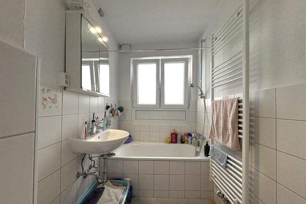 Tageslichtbadezimmer WHG. 1