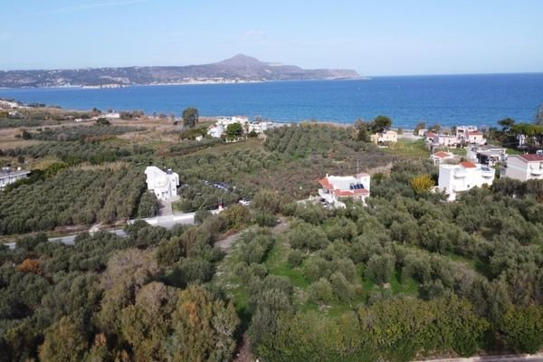 Kreta, Kalyves: Grundstück in Strandnähe mit herrlichem Meerblick zu verkaufen