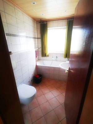 1055-09 Bad im EG.jpg