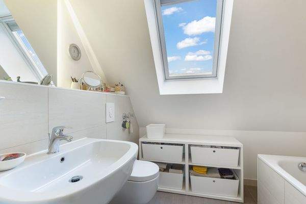 Badezimmer mit Wanne