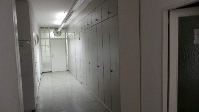 Drinda_Immorent_Lager_07