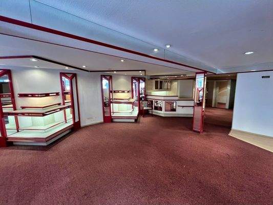 Gewerbefläche mit alter Inneneinrichtung