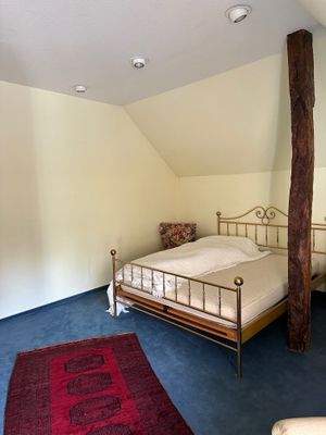 Gästezimmer 1. OG 3. Perspektive.jpg