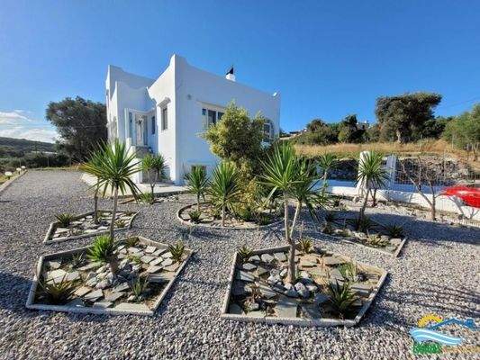 Kreta, Sfakaki: Komplett renovierte freistehende Villa zum Verkauf