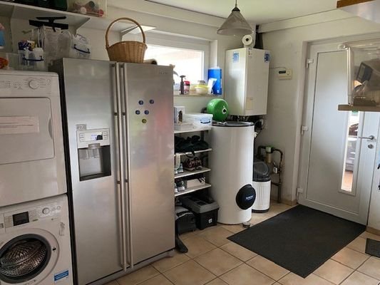 Hauswirtschaftsraum inkl Heizugsanlage.jpg
