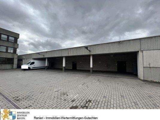 Überdachte Ladezone