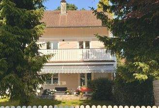 Titelbild - Hausfront