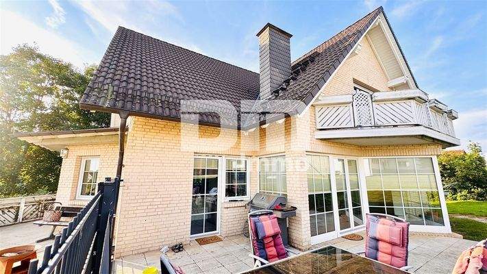 Seitenansicht / Terrasse