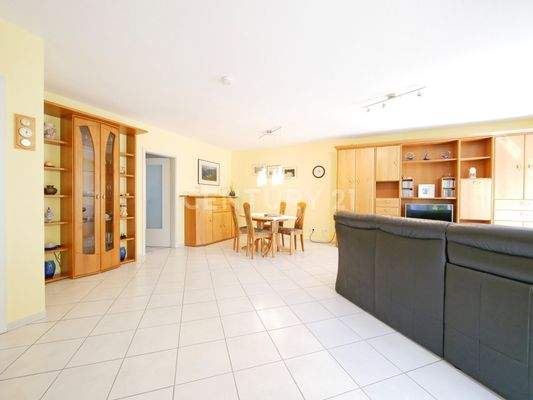 Offener Wohn-/ Essbereich