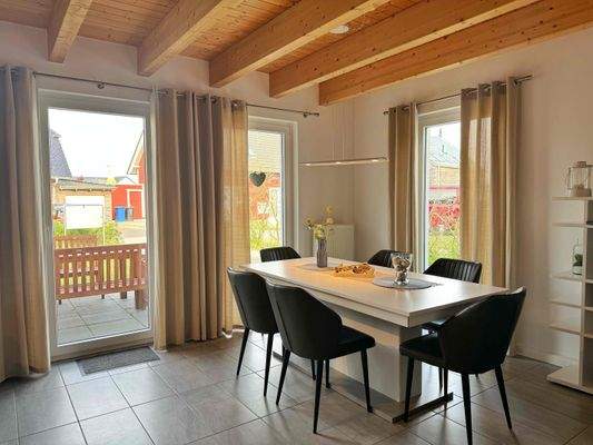 Wohn- und Essbereich