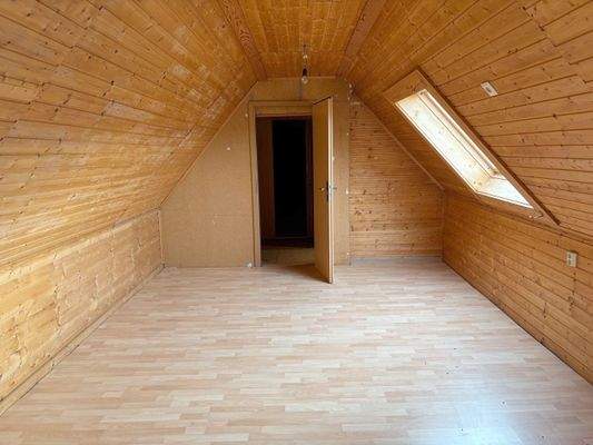 ausgebauter Raum im 2. DG