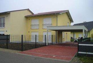 moderne  DHH KFW 70 mit WP 