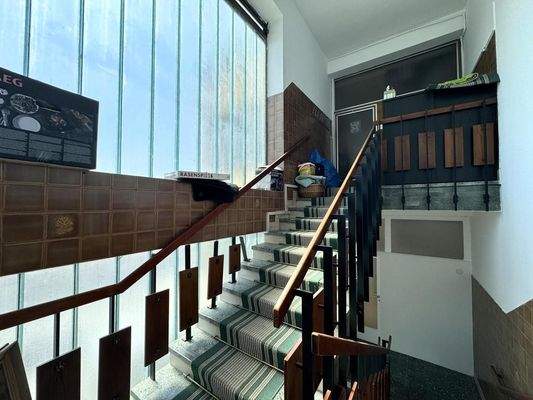 Stiegenhaus / Eingang, OG