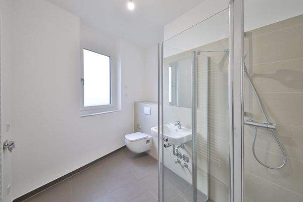 modernes Tageslichtbad