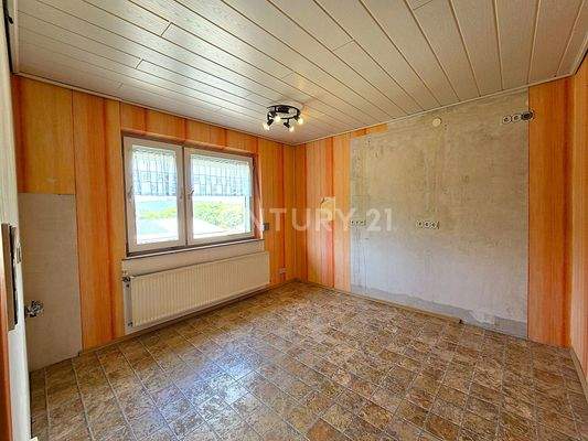 Ehemalige Küche im OG. könnte als mögl. Gästezimmer dienen