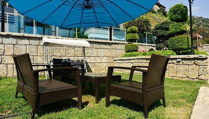 Turnkey Properties with Castle and Sea View in Alanya