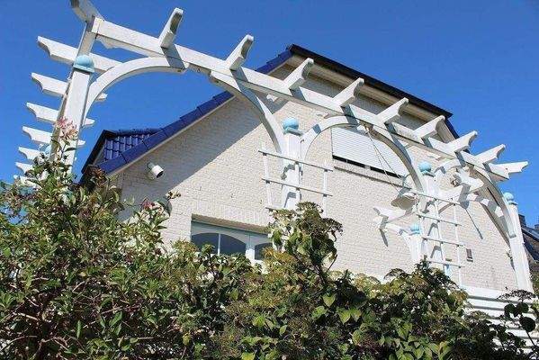 Ein bisschen Dornröschen