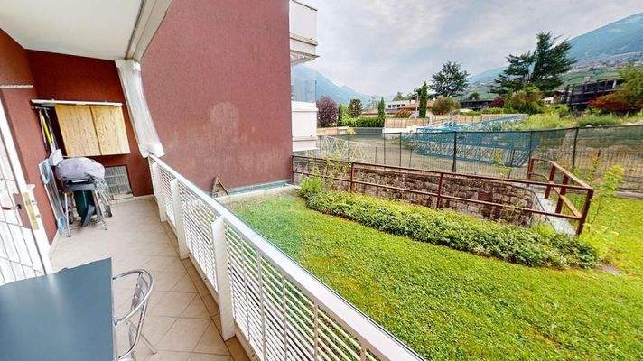 Meran-Obermais-Schwimmbad-Park-AltoAdige-Bilocale-Vollmöbliert-Saniert