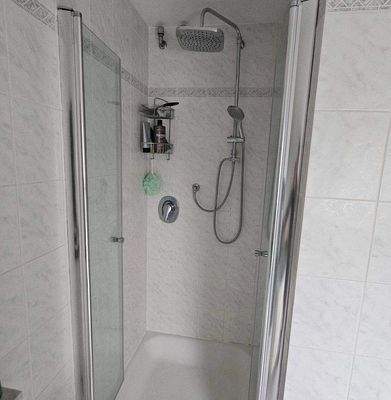 Dusche.jpg