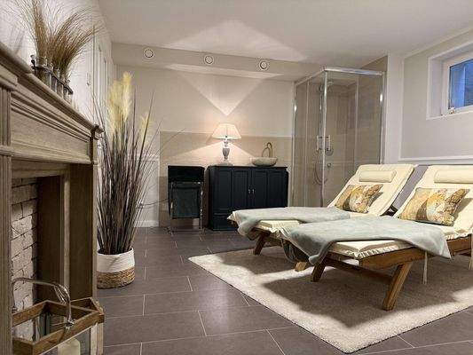 dritte Dusche KG/Saunabereich